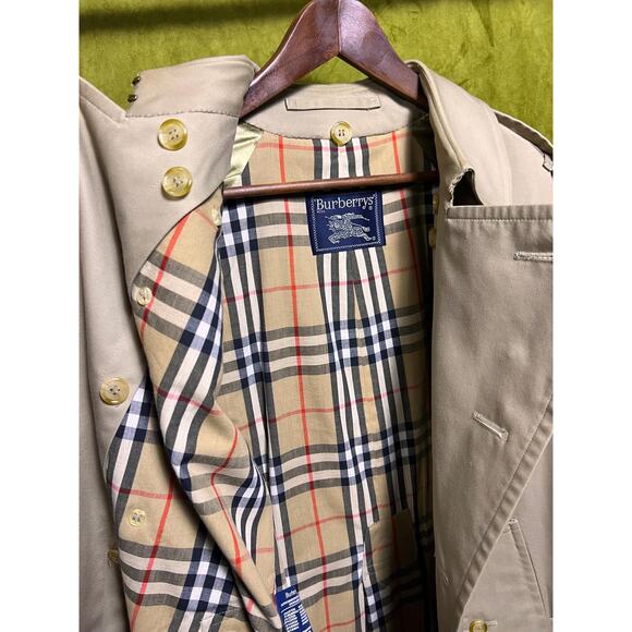 Vintage Burberrys’ Classic Trench Coat with Nova Check Lining - Picture 5 of 16